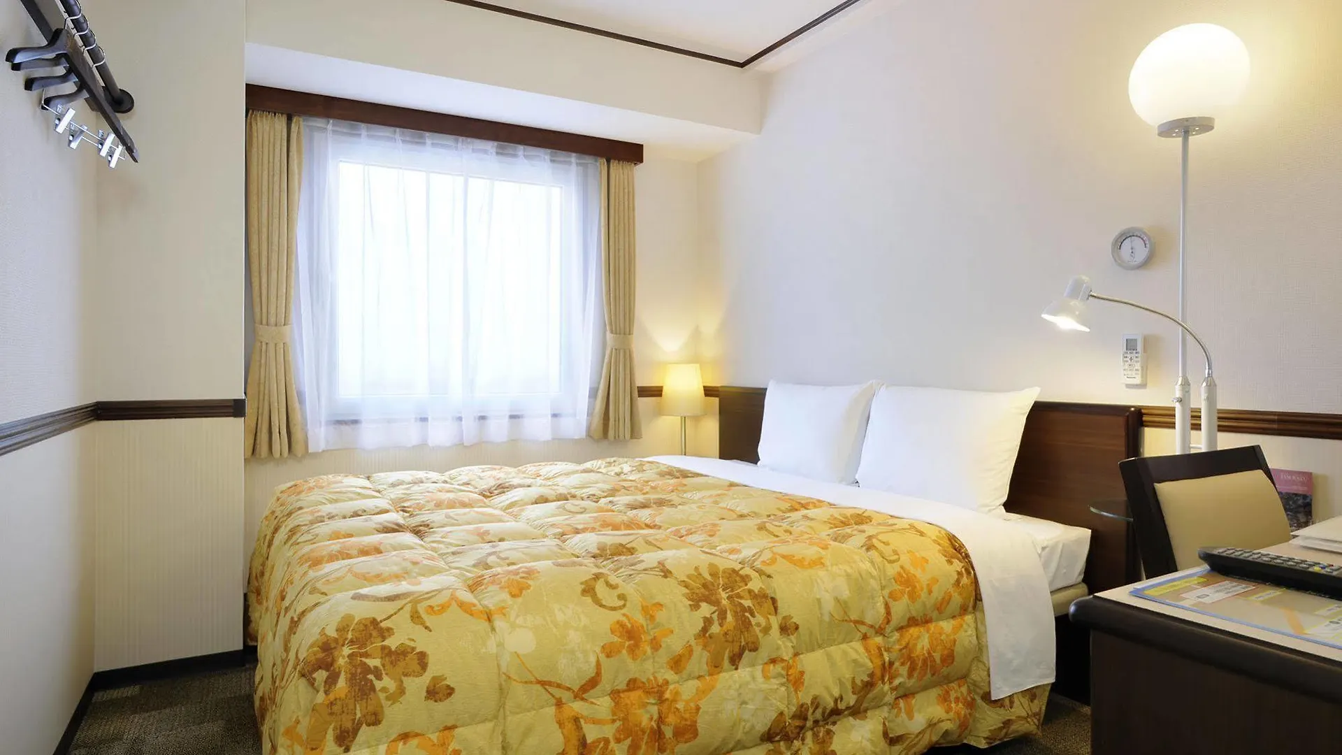 Toyoko Inn Hokkaido Asahikawa Ekimae Ichijo Dori Hotel
